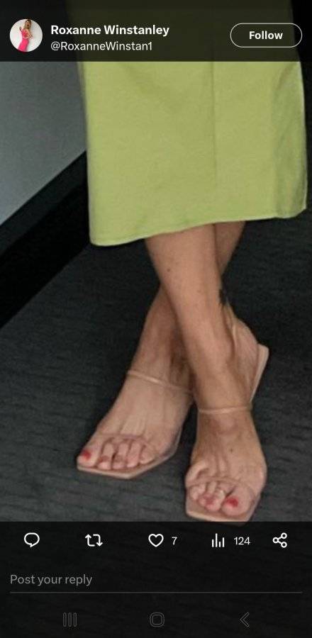 roxy winstanley feet 5