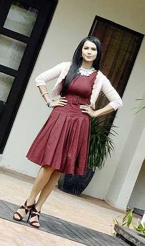 rozita che wan feet 5