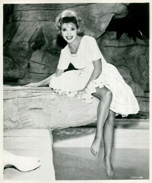 ruta lee feet 3