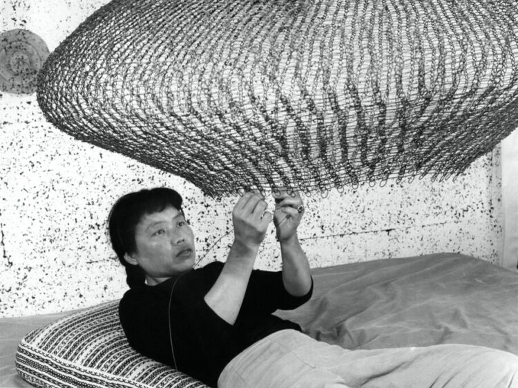 ruth asawa feet 3