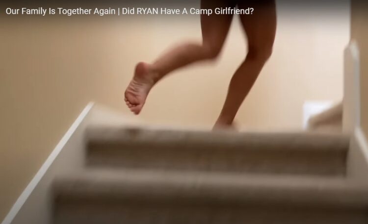 ryann donnelly feet 6