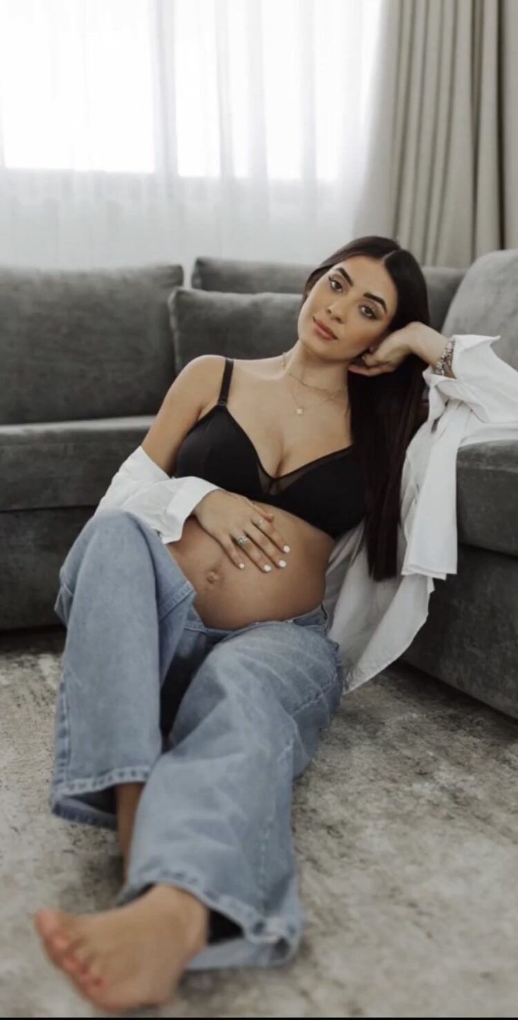 sabina hidalgo feet 6