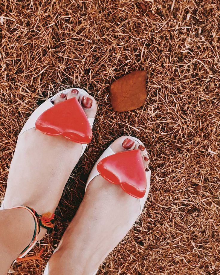 sabrina cardoso feet