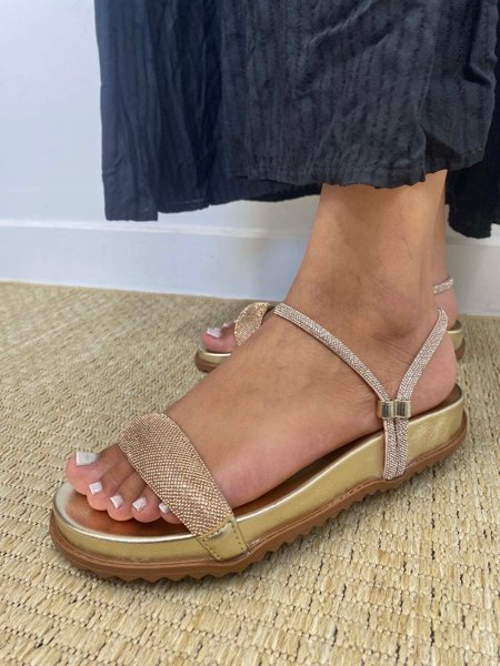 sabrina dourado feet 1