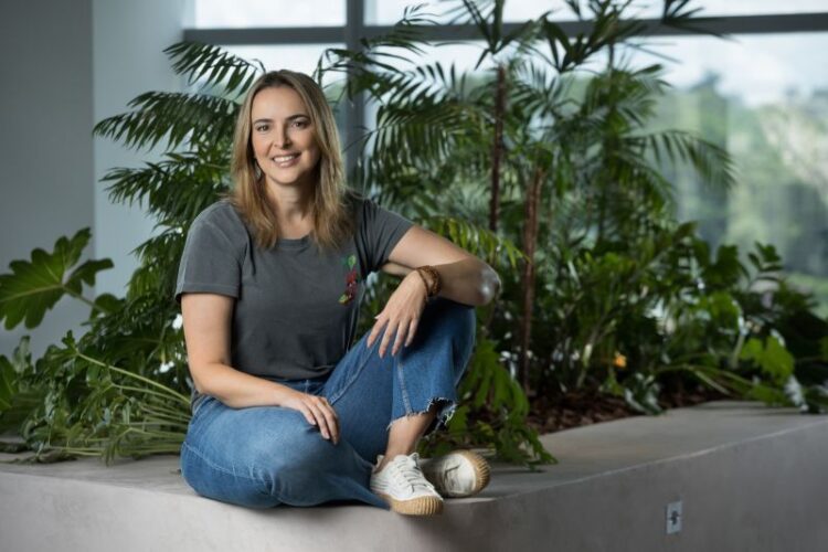 sabrina oliveira feet 5