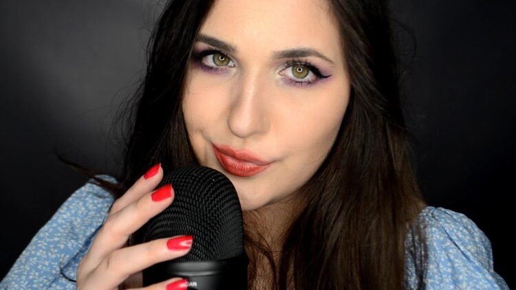 sabrina whispurringasmr feet 5