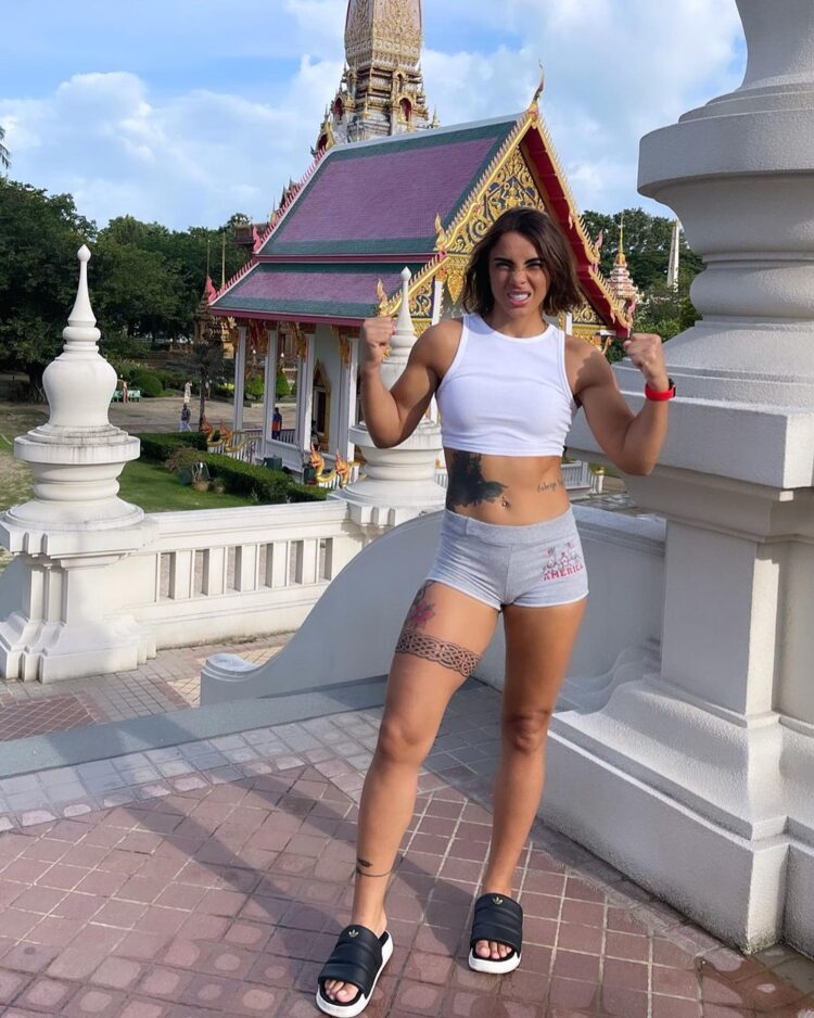 sabriye sengul feet 5