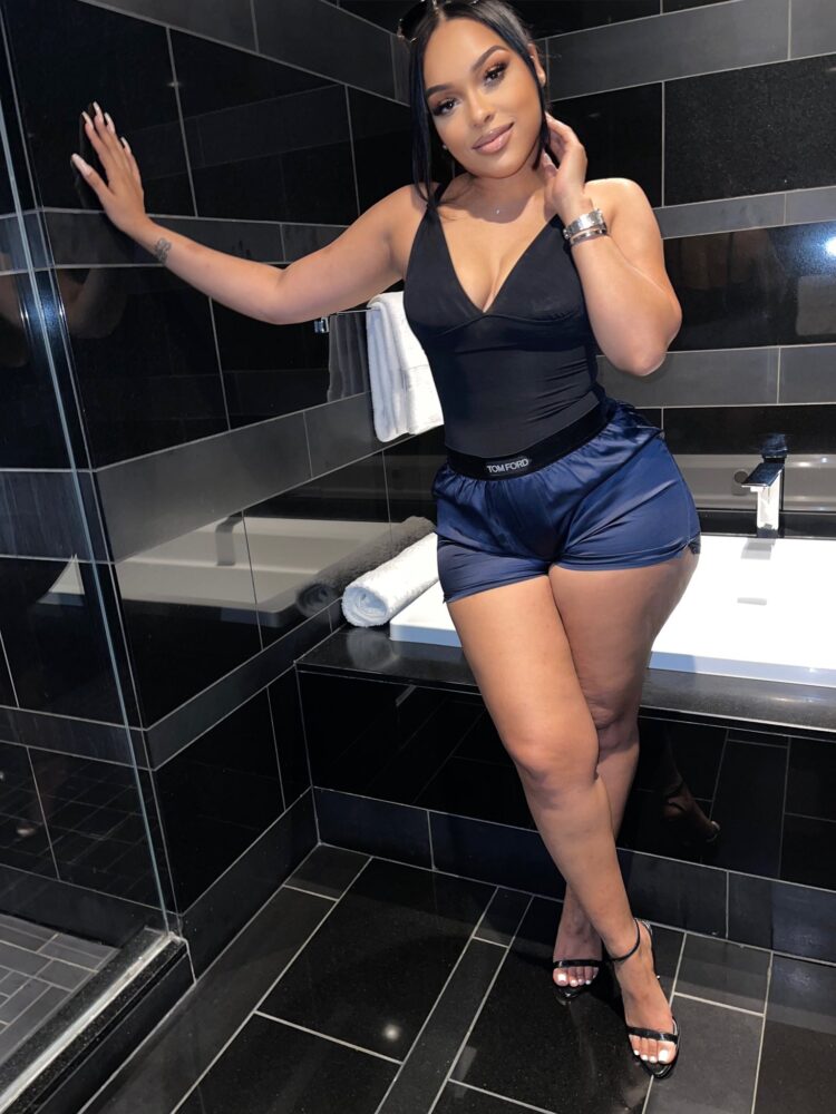 sache lamonte feet 1