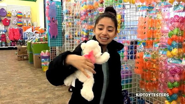 sachiko kidtoytesters feet