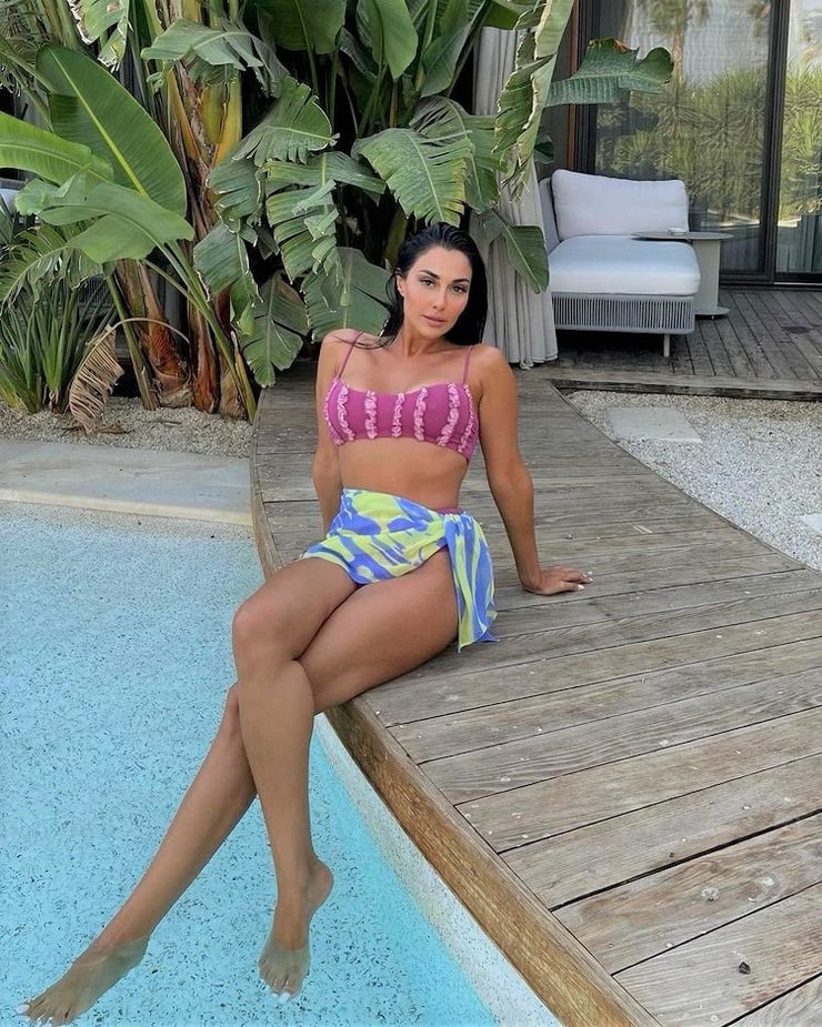 sadaf taherian feet 4