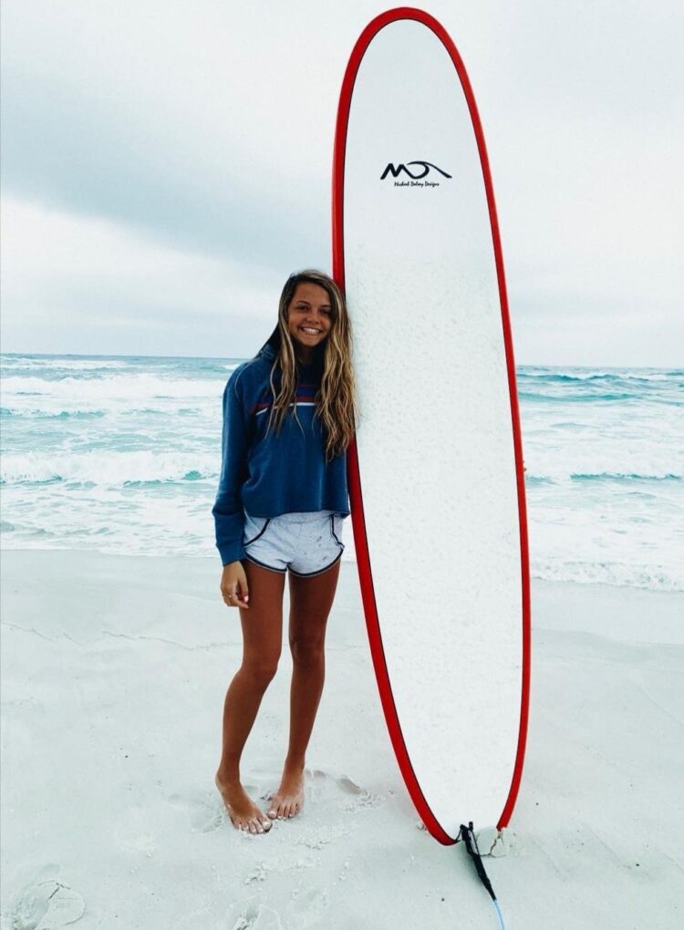 sadie crowell feet 3