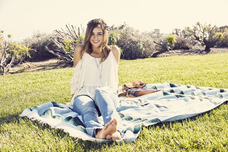 sadie robertson feet 6