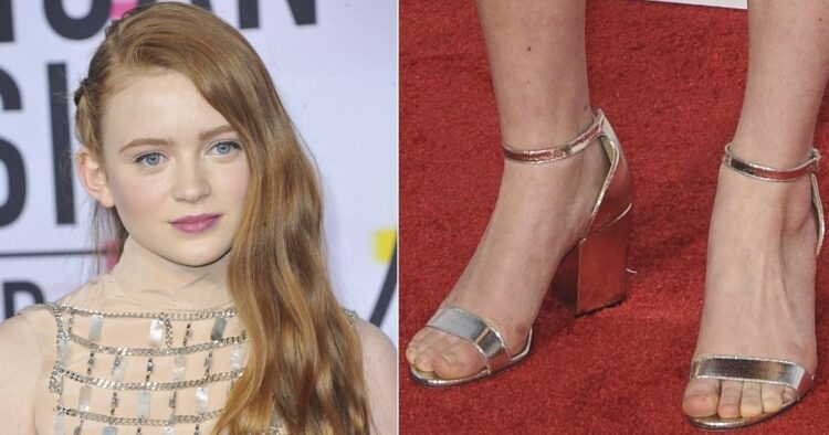 sadie sink feet 2