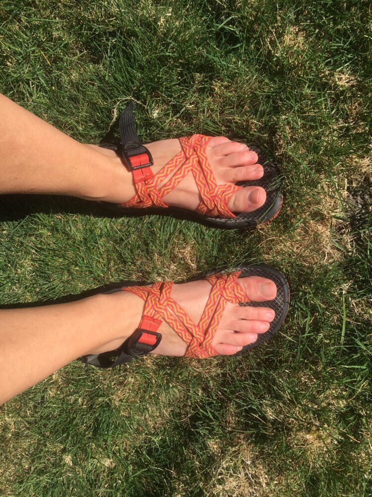 saesong feet 1 scaled