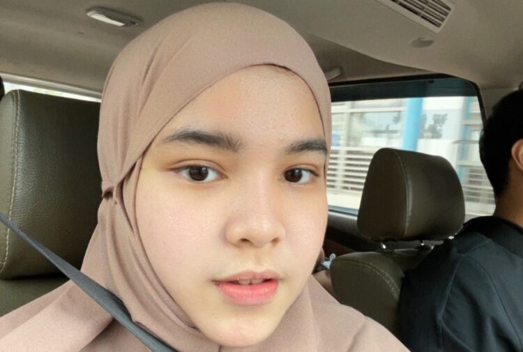 safarah afifah putri feet