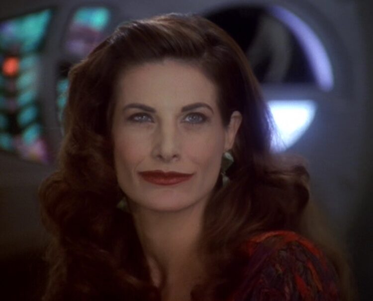 saga assarina scott feet 4