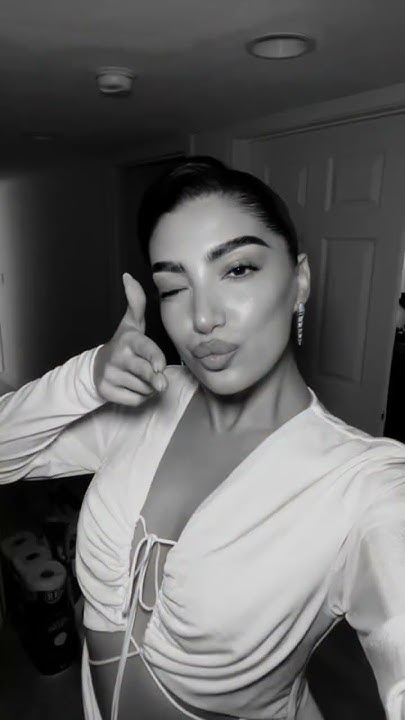 sagonia lazarof feet 5