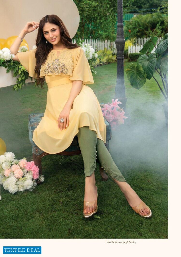 sahira anjani feet 2