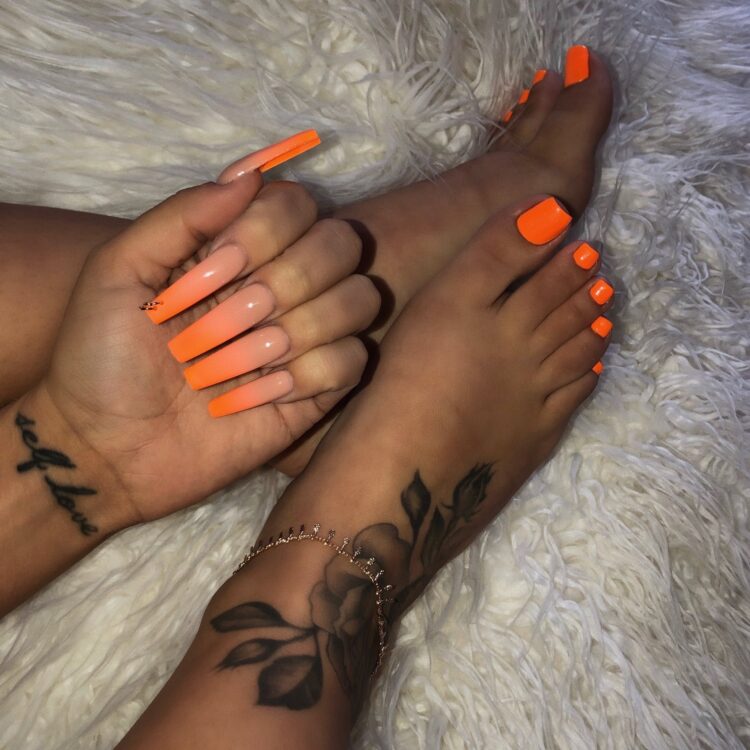 sahlt feet 3