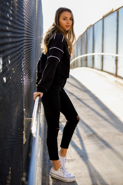 saige peterson feet 5