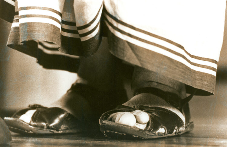 saint teresa feet 1