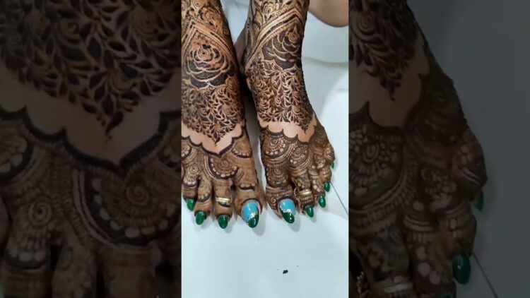 saira sattani feet 2