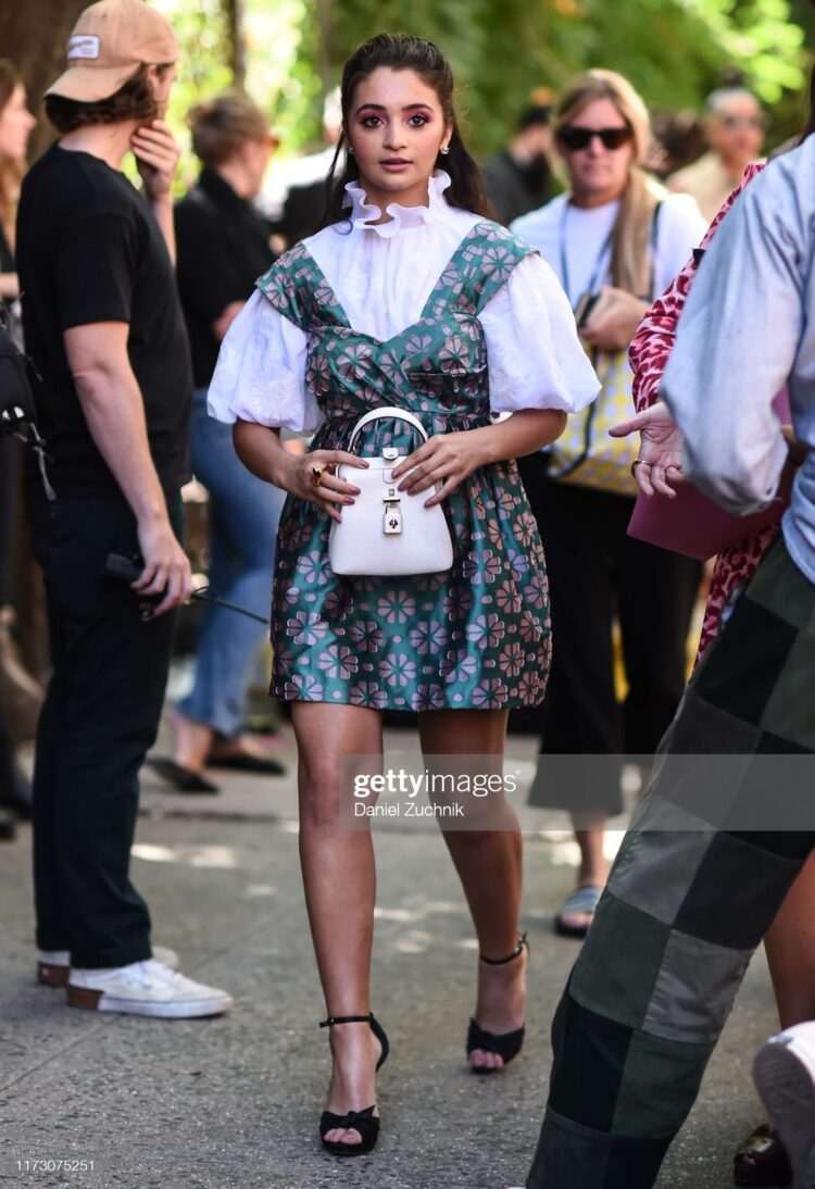 salena qureshi feet 2