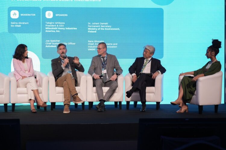 salina abraham feet 3