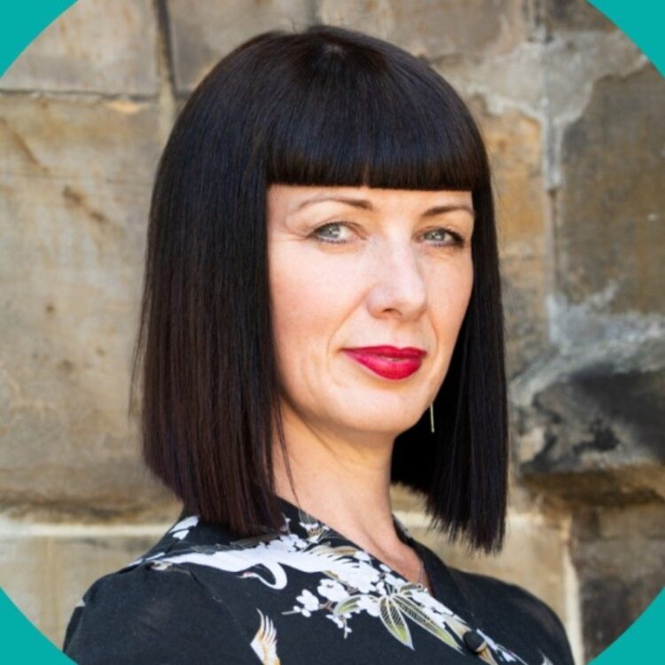 sally henderson feet