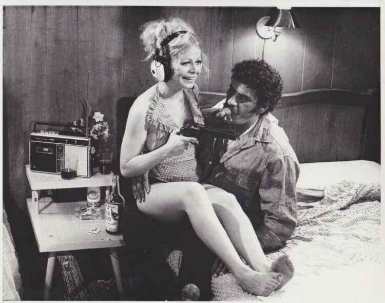 sally struthers feet 2