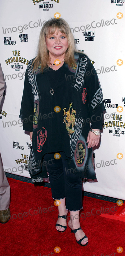 sally struthers feet 6