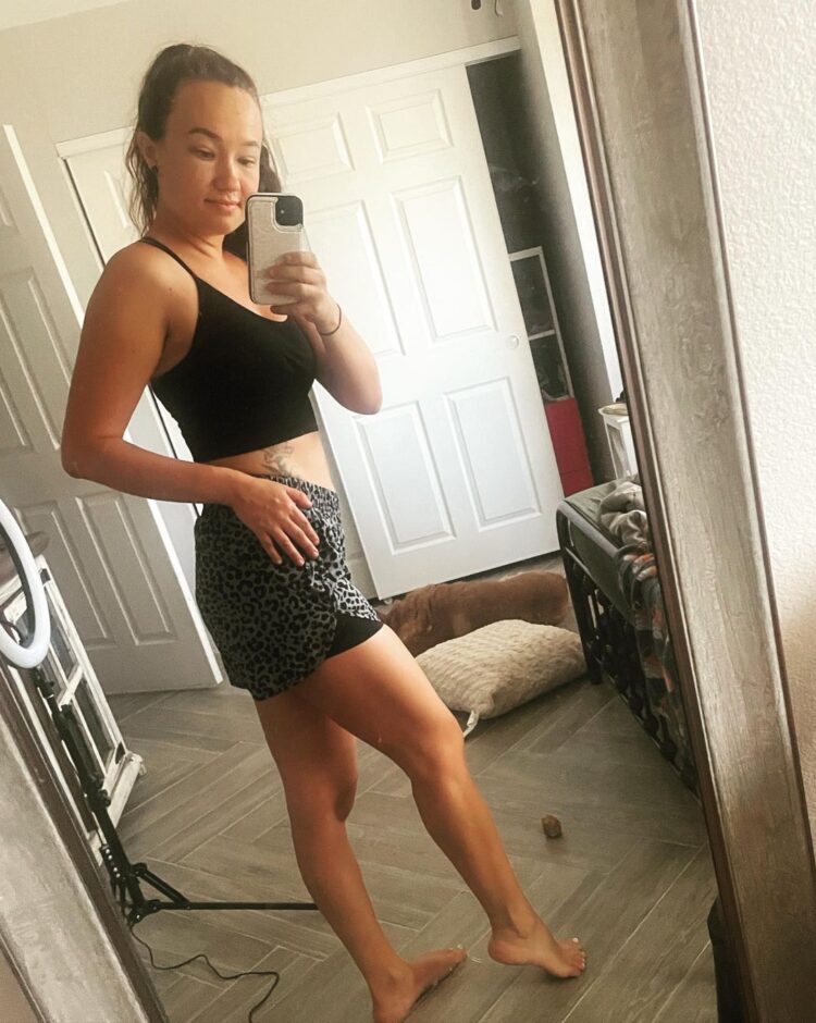 samanta gamer feet 1