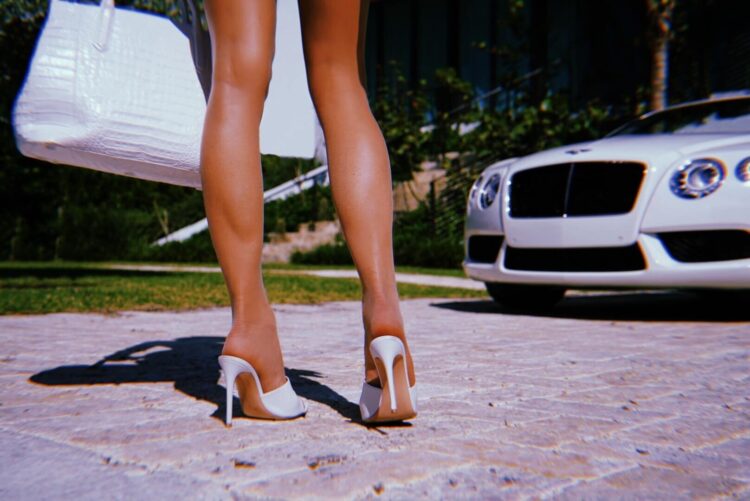 samantha angelo feet