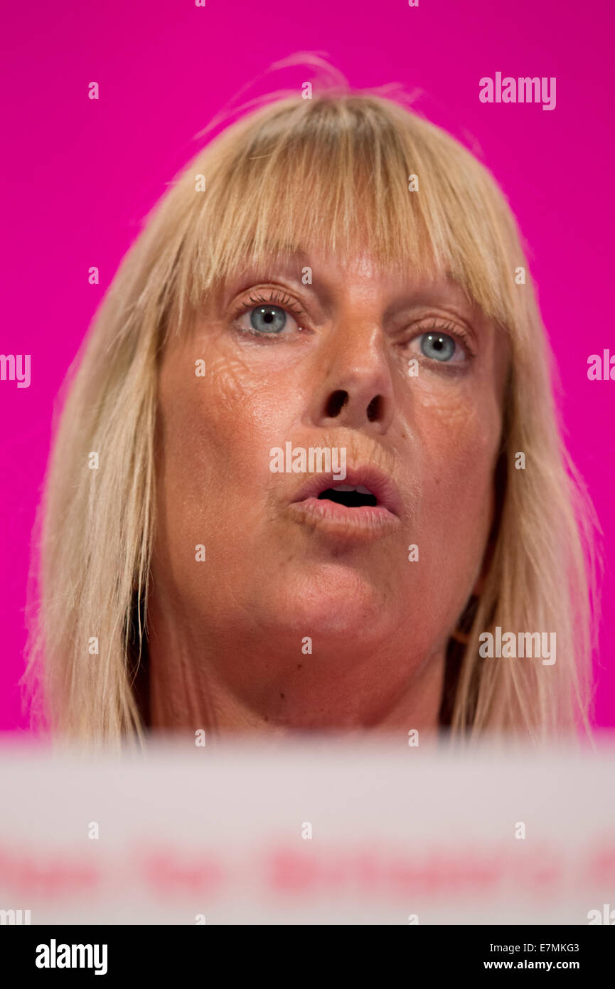 samantha atkinson feet 4