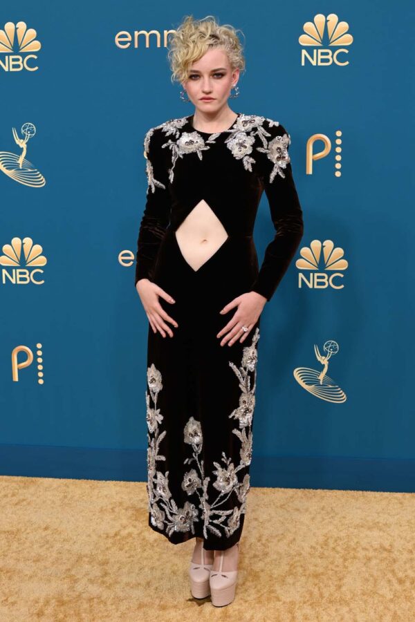 samantha camara feet 4