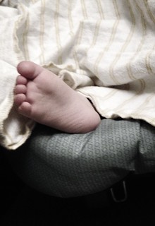 samantha davis feet 5