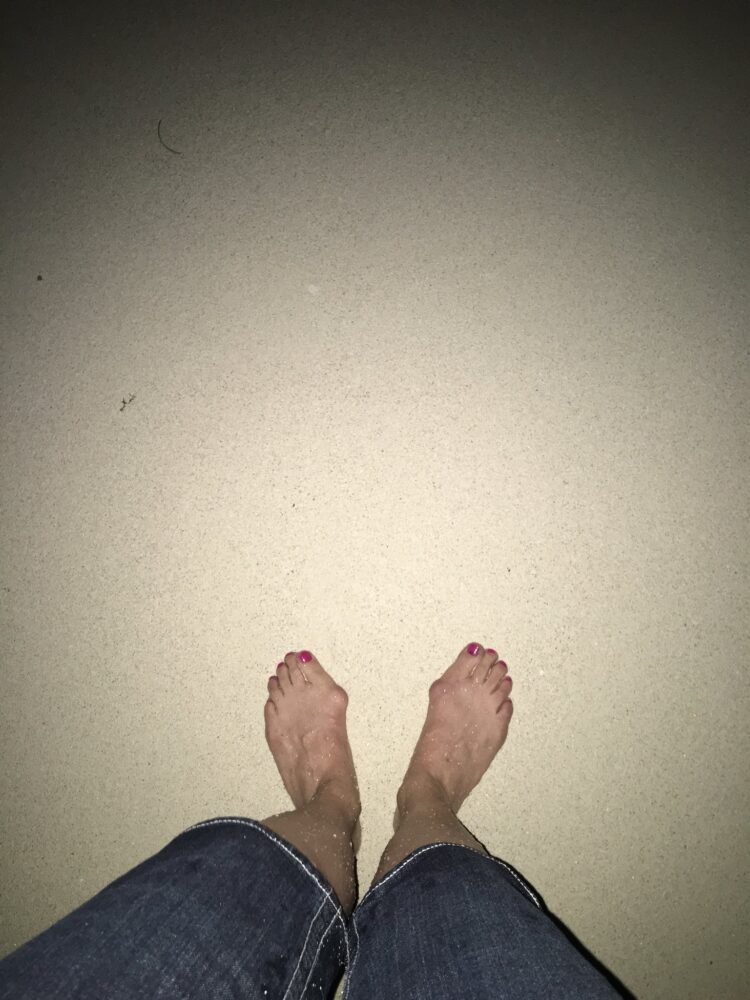 samantha ferris feet