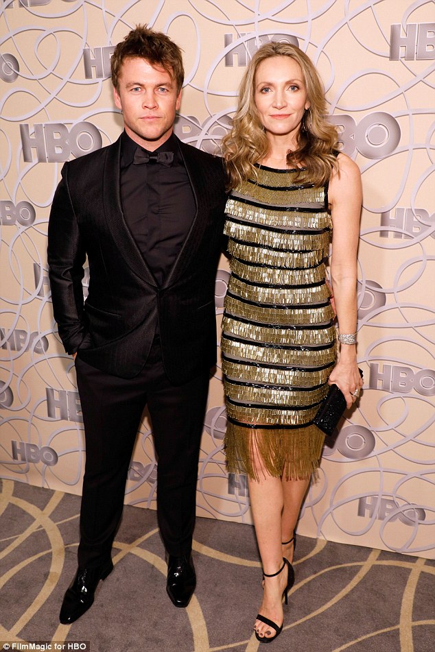 samantha hemsworth feet 1