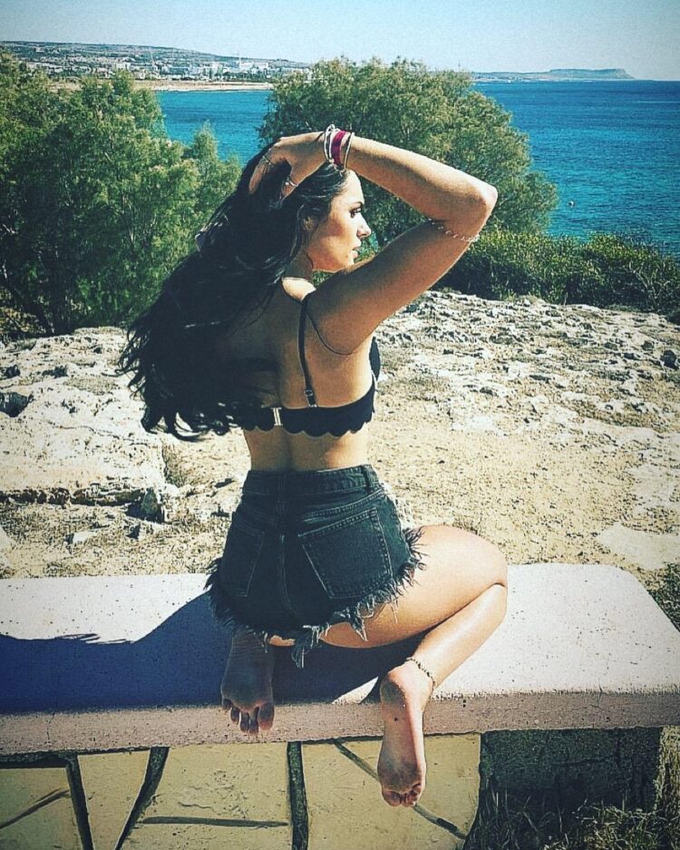 samantha lavery feet 5