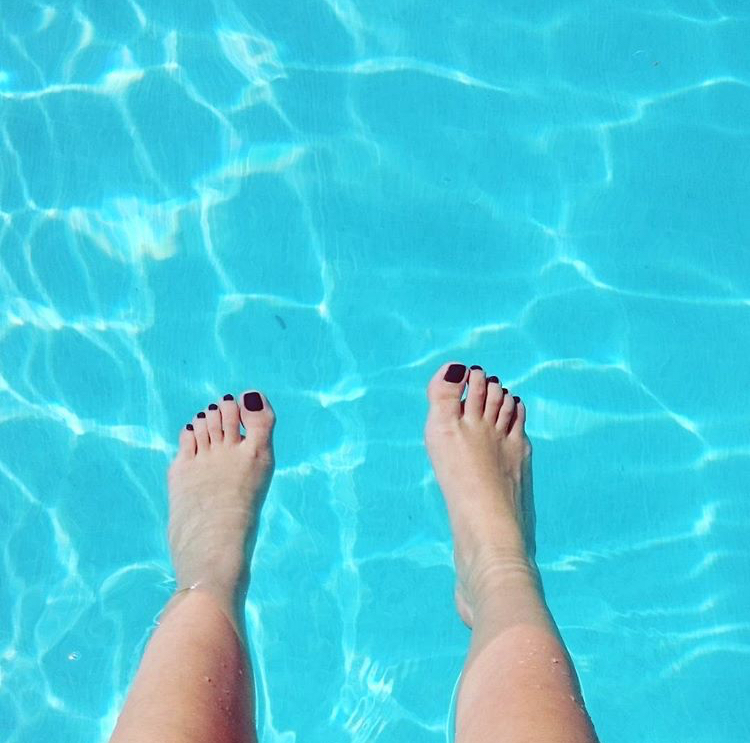 samantha lee gibson feet 4