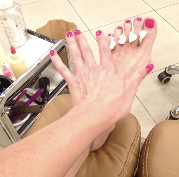samantha phillips feet 2
