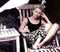 samantha phillips feet 6