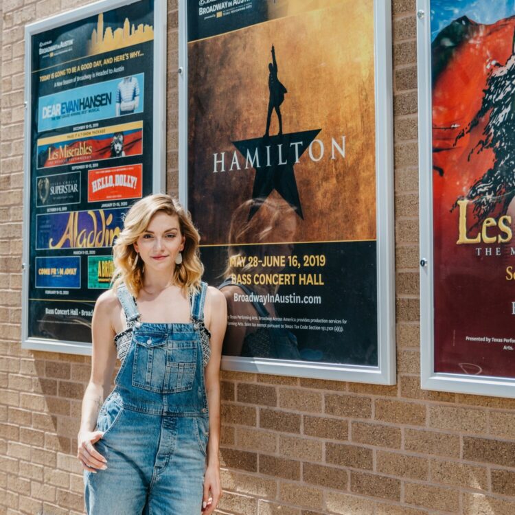 samantha pollino feet 3