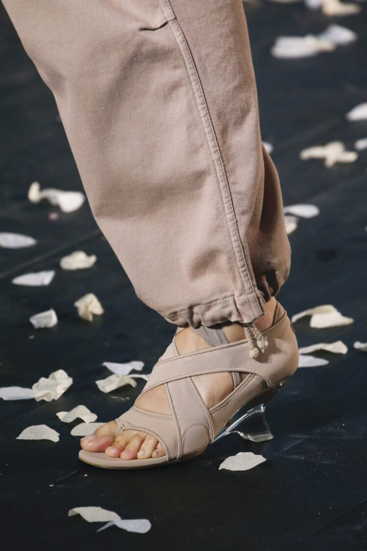 samantha rollinson feet scaled