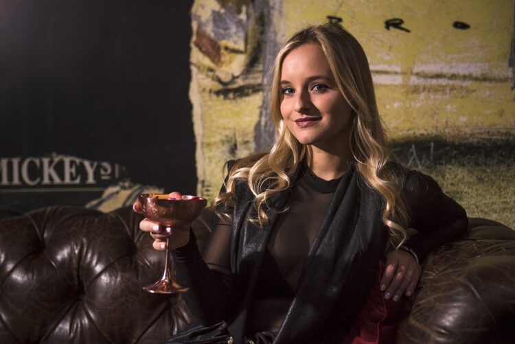 samantha schnur feet 4