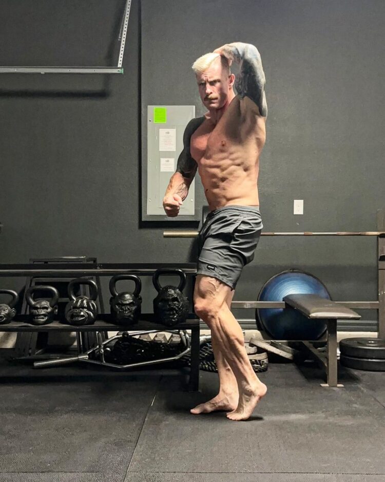 samantha shaw feet 2