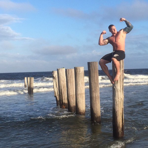 samantha shaw feet 4