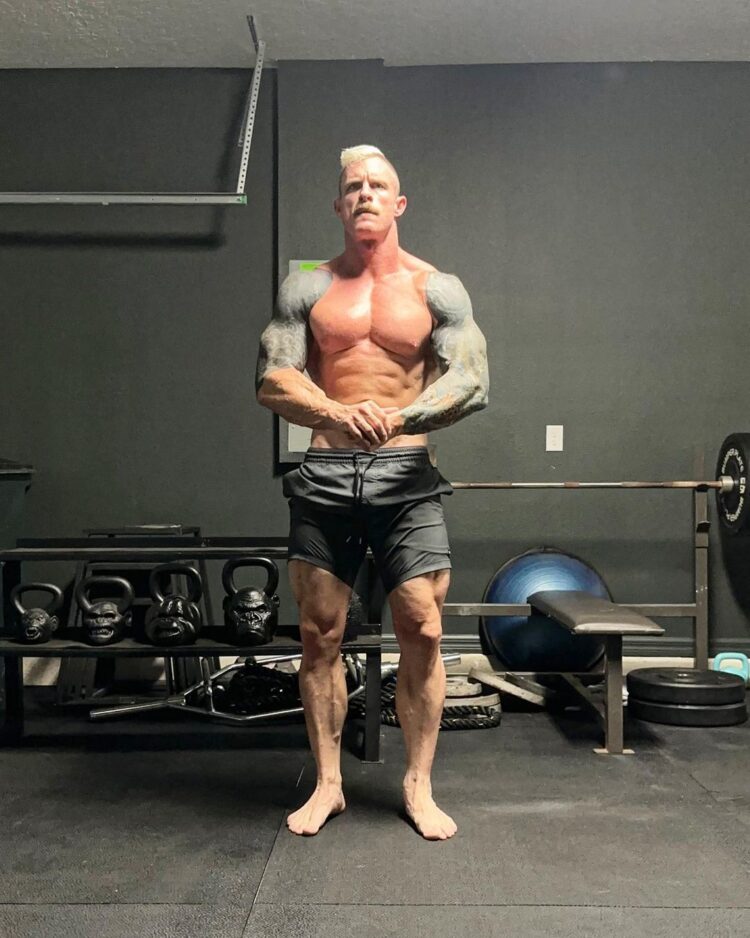 samantha shaw feet 5