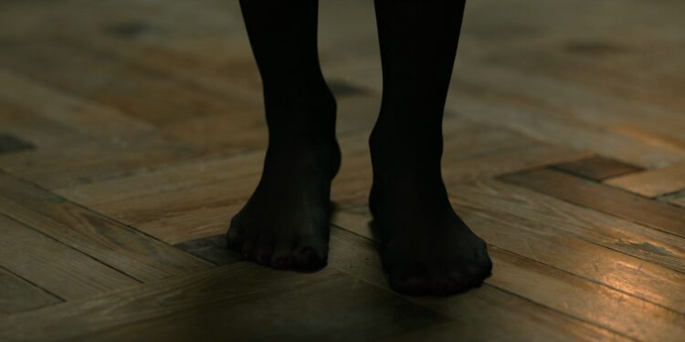 samantha siqueiros feet 3