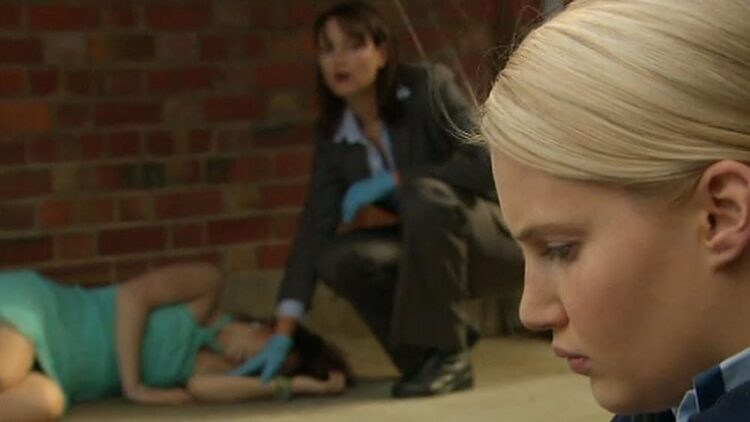 samantha tolj feet 3